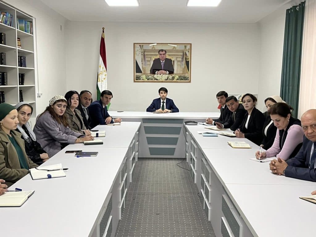 ТАМОШОИ ДАСТАҶАМЪОНА thumbnail 8