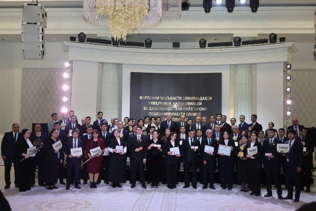 МАРОСИМИ ҶАМЪБАСТИ ОЛИМПИАДАҲОИ ҶУМҲУРИЯВӢ, БАЙНАЛМИЛАЛӢ ВА ҲАВАСМАНДСОЗИИ ОМӮЗГОРОНИ ПЕШСАФИ ҲАРАКАТИ ОЛИМПӢ ДАР СОЛИ 2025