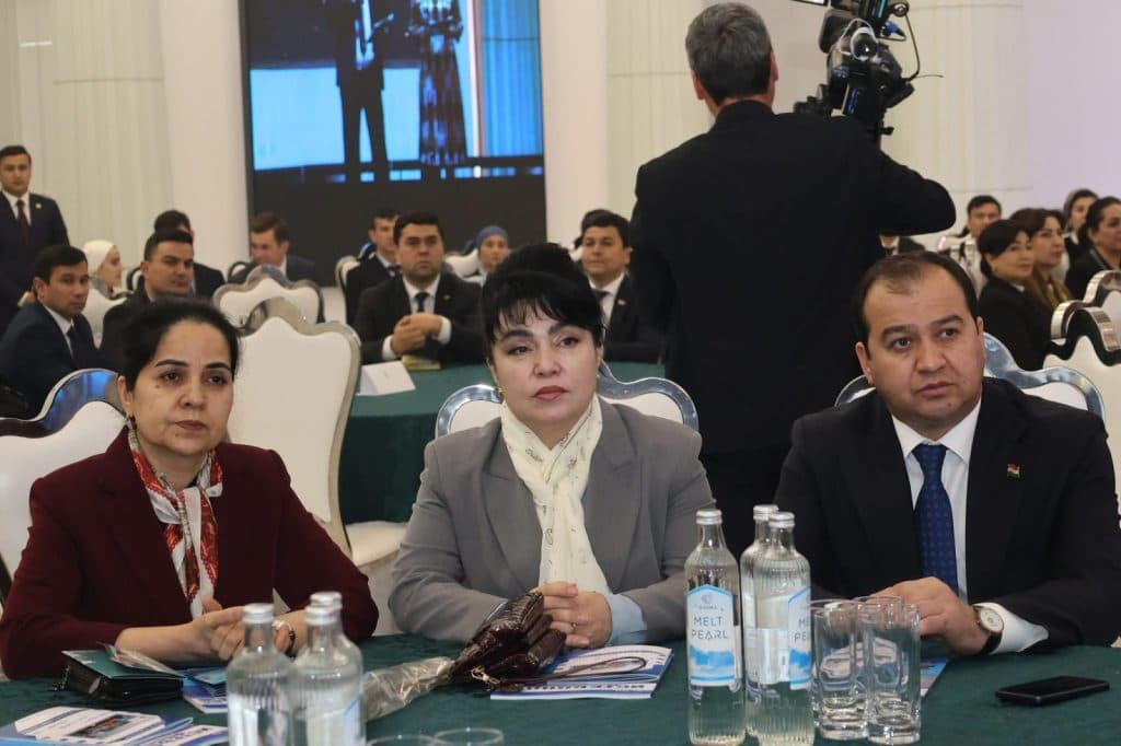 МАРОСИМИ ҶАМЪБАСТИ ОЛИМПИАДАҲОИ ҶУМҲУРИЯВӢ, БАЙНАЛМИЛАЛӢ ВА ҲАВАСМАНДСОЗИИ ОМӮЗГОРОНИ ПЕШСАФИ ҲАРАКАТИ ОЛИМПӢ ДАР СОЛИ 2025 thumbnail 45