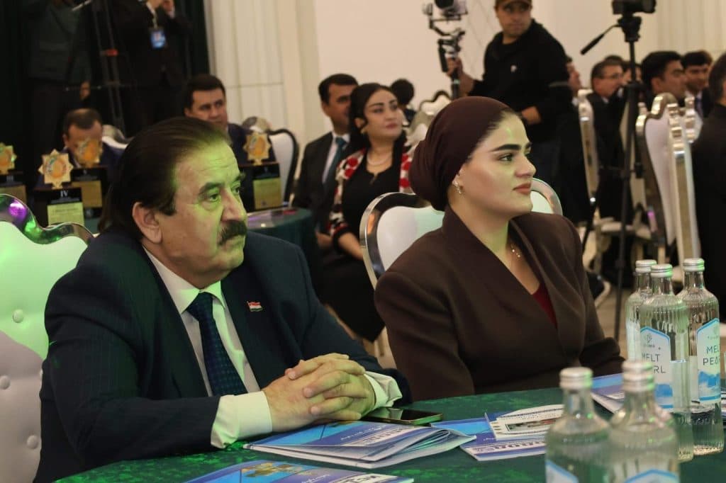 МАРОСИМИ ҶАМЪБАСТИ ОЛИМПИАДАҲОИ ҶУМҲУРИЯВӢ, БАЙНАЛМИЛАЛӢ ВА ҲАВАСМАНДСОЗИИ ОМӮЗГОРОНИ ПЕШСАФИ ҲАРАКАТИ ОЛИМПӢ ДАР СОЛИ 2025 thumbnail 44